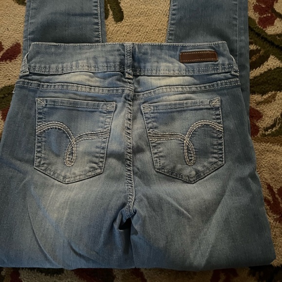 Wallflower Blue jeans size 7 - Picture 3 of 4